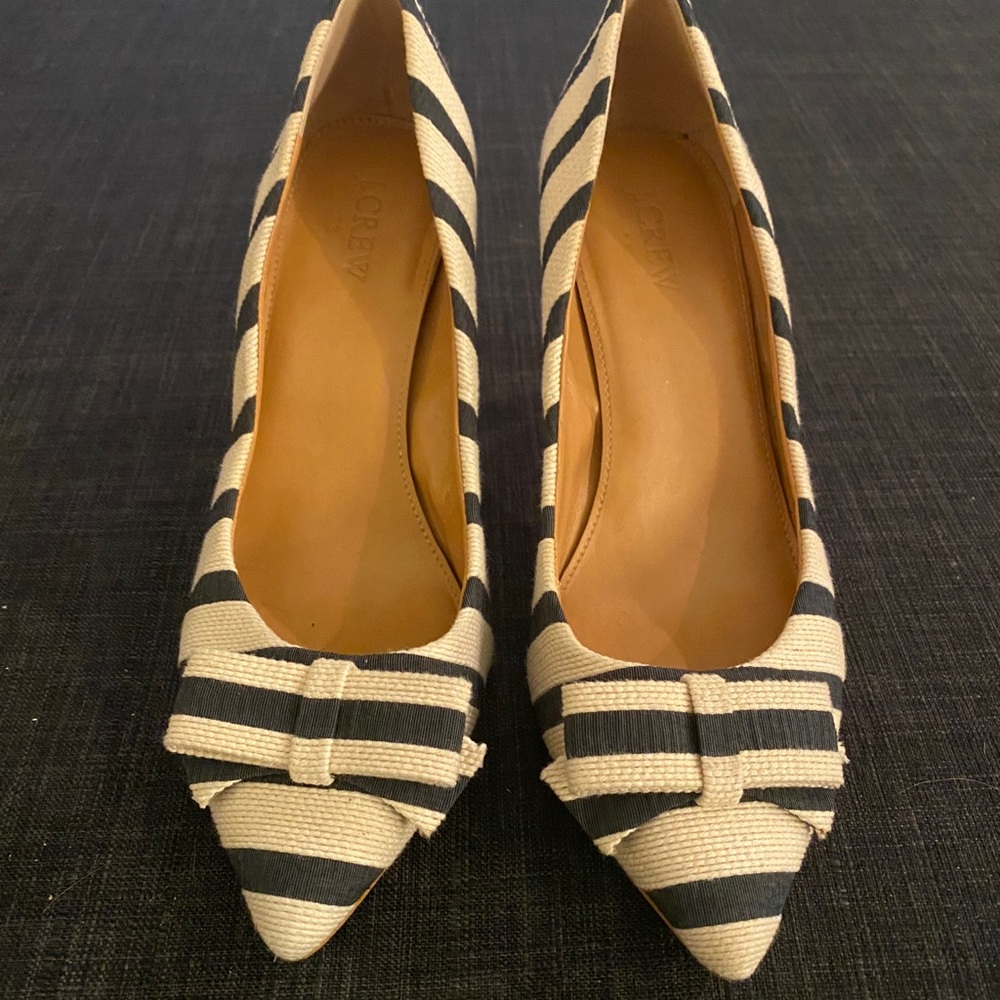 J. Crew Factory bow heels 8.5